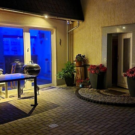 Ferienwohnung Haus Sonnenblick Burkhardtsdorf Exterior photo